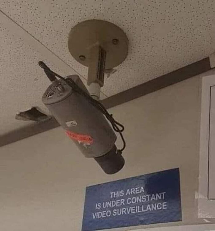 Hilarious sign 16